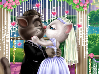 Tom And Angela Wedding Kiss