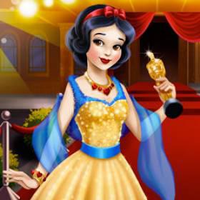 play Snow White Hollywood Glamour - Free Game At Playpink.Com